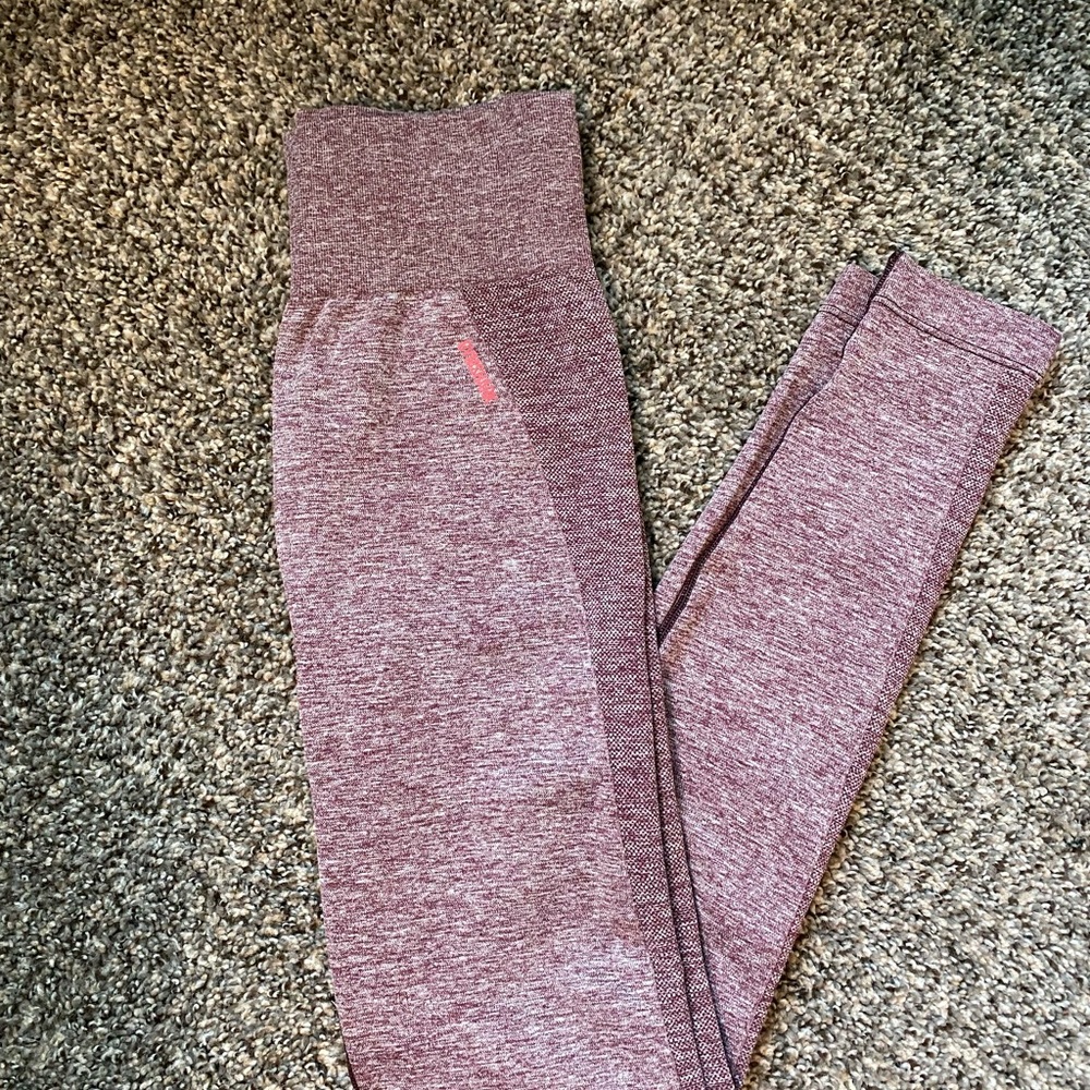 Size Small seamless gymshark leggings